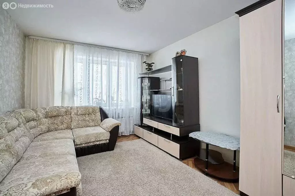 3-комнатная квартира: Тюмень, Стартовая улица, 7 (65.2 м) - Фото 1