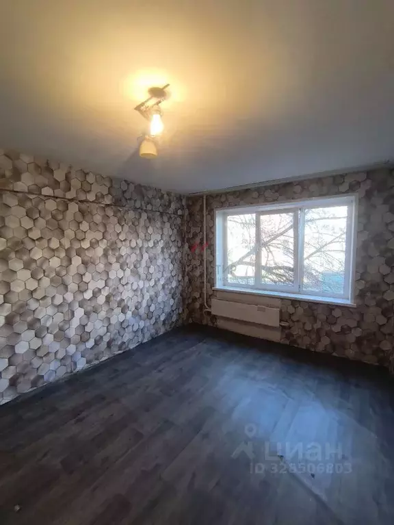 Комната Хакасия, Абакан Торговая ул., 2/2 (13.9 м) - Фото 2