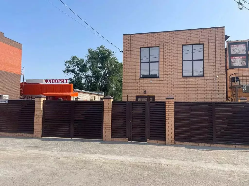 2-к кв. Калмыкия, Элиста ул. В.И. Ленина, 141 (60.0 м) - Фото 0