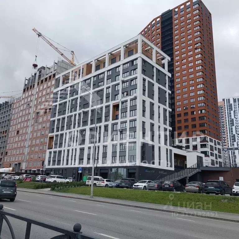 2-к кв. Свердловская область, Екатеринбург ул. Машинная, 4 (64.2 м) - Фото 0