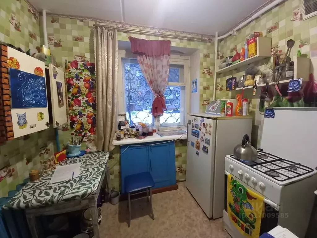 3-к кв. Вологодская область, Череповец Комсомольская ул., 37 (51.1 м) - Фото 0
