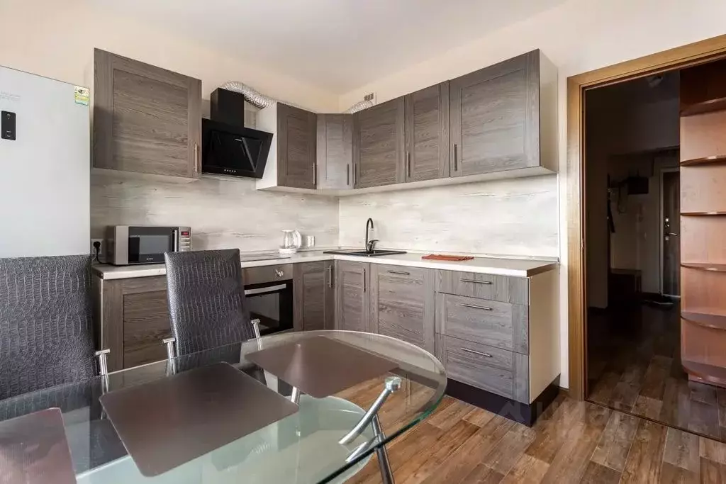 2-к кв. Санкт-Петербург ул. Маршала Казакова, 82к1 (65.0 м) - Фото 1