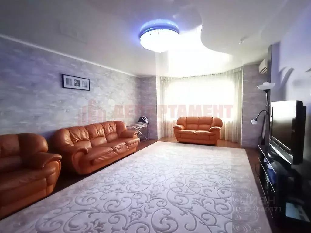 2-к кв. Астраханская область, Астрахань ул. Космонавтов, 18к1 (90.0 м) - Фото 2