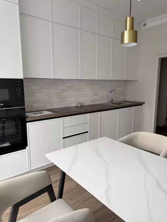 Продается 2-комнатная квартира - Фото 1