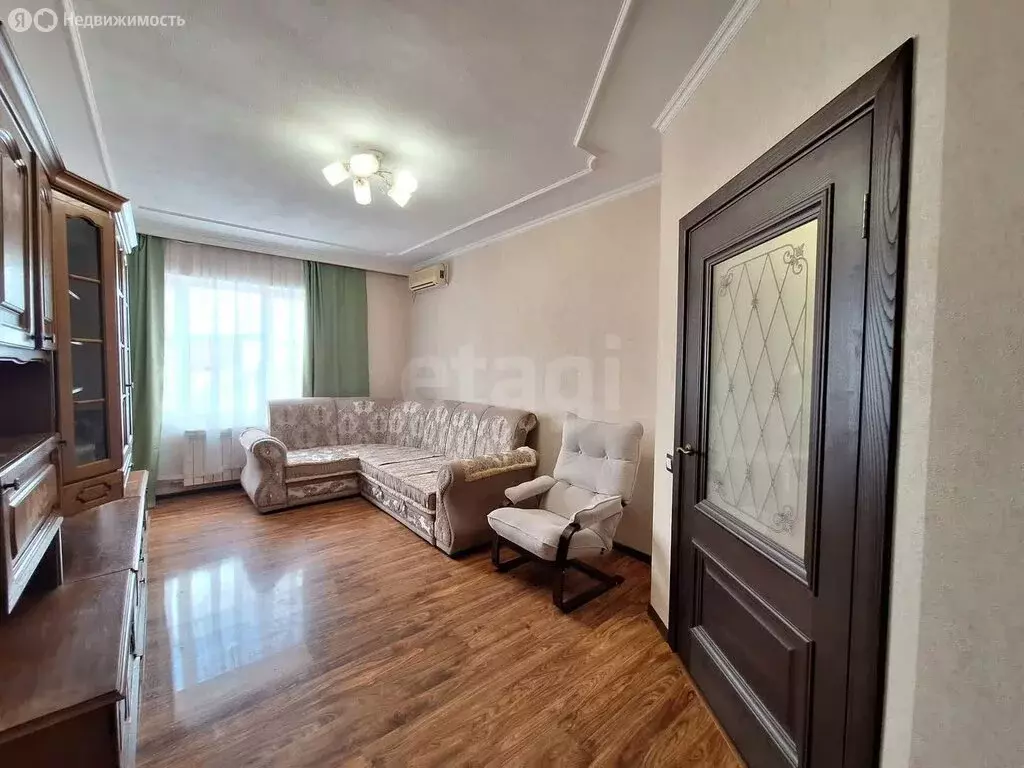 2-комнатная квартира: Геленджик, Октябрьская улица, 43А (58.6 м) - Фото 1