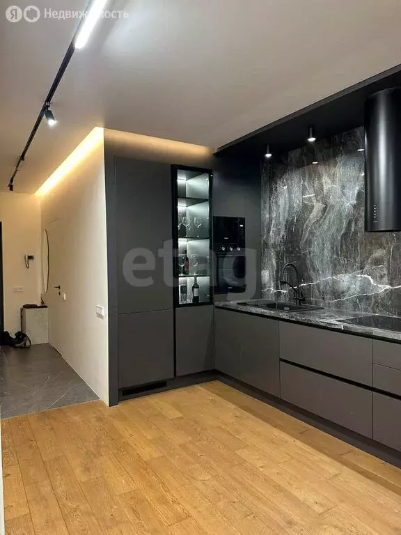 Квартира-студия: Белгород, улица Щорса, 8Мк1 (43 м) - Фото 1