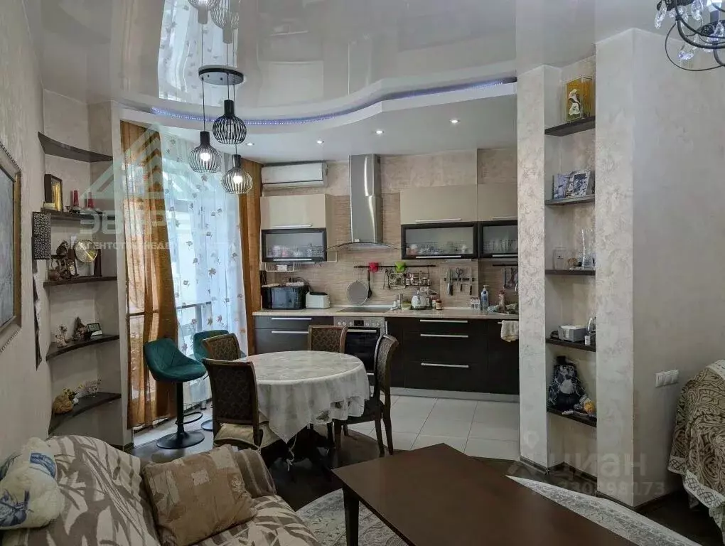 3-к кв. Хакасия, Абакан ул. Кирова, 112/1 (92.1 м) - Фото 1