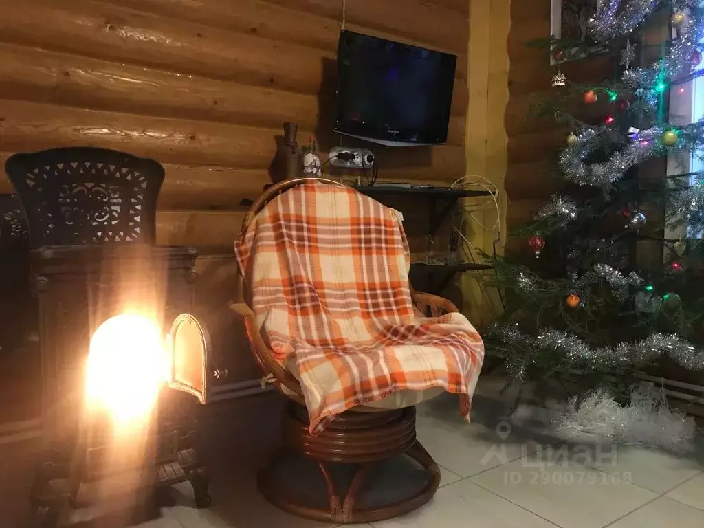 Дом в Ленинградская область, Подпорожский район, Важинское городское ... - Фото 2