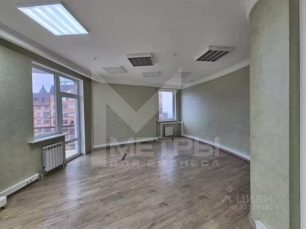 Офис в Краснодарский край, Краснодар Центральный мкр, ул. Кубанская ... - Фото 1