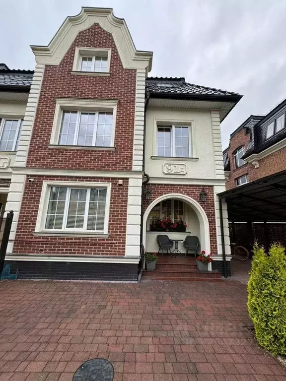 Таунхаус в Калининградская область, Калининград Курортная ул. (270 м) - Фото 2