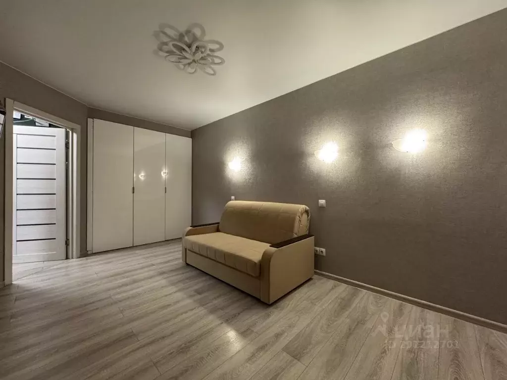 1-к кв. Ленинградская область, Мурино Всеволожский район, ул. ... - Фото 1