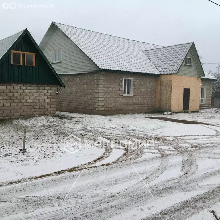 Дом в Новгородская область, рабочий посёлок Хвойная, Набережная улица, ... - Фото 1