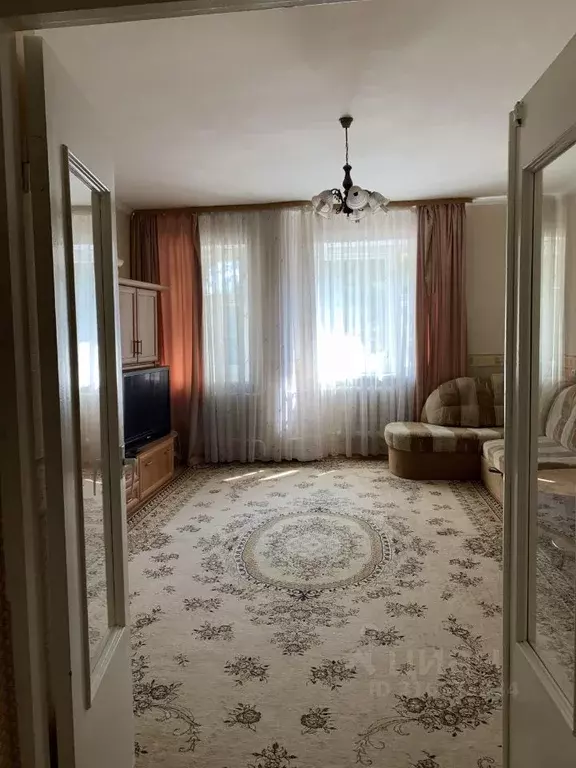 1-к кв. Калининградская область, Янтарный пгт ул. Лесная, 2Б (47.4 м) - Фото 0