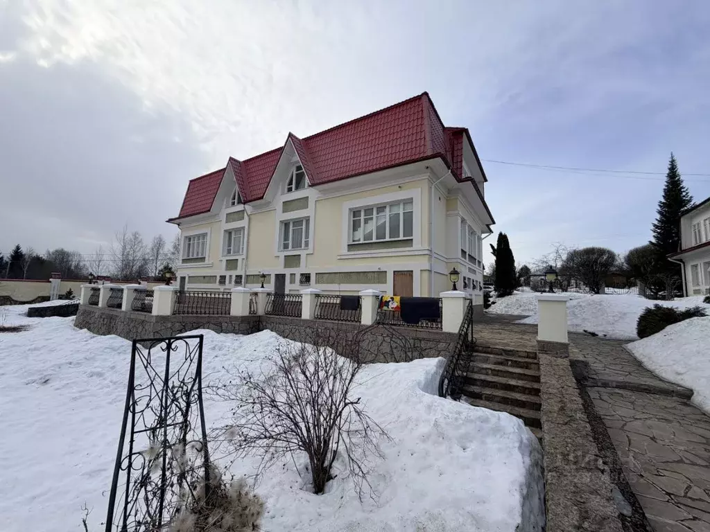 Дом в Московская область, Чехов муниципальный округ, пос. Любучаны ул. ... - Фото 2