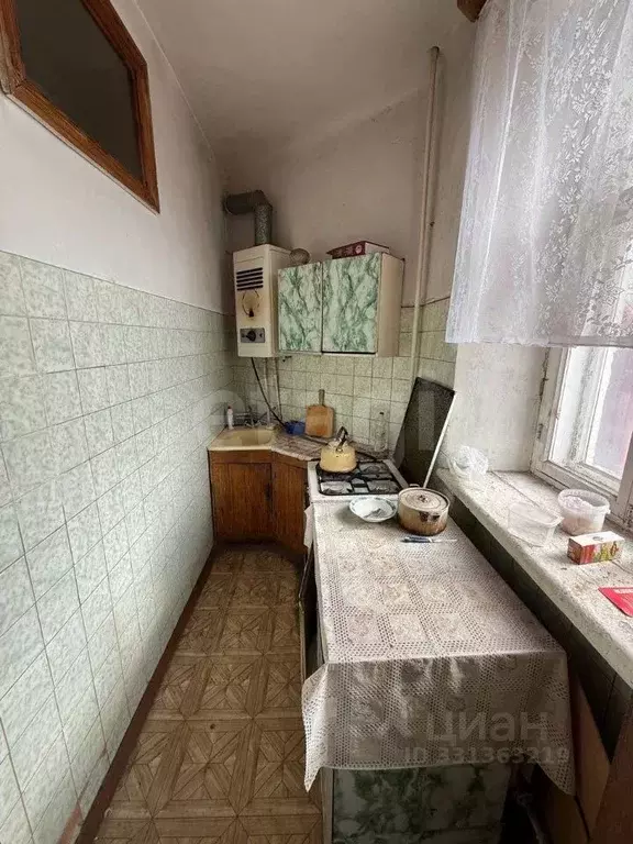 4-к кв. Брянская область, Клинцы Октябрьская ул., 35 (85.2 м) - Фото 1