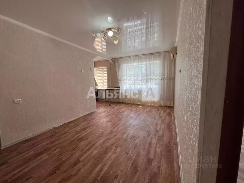 3-к кв. Ростовская область, Волгодонск ул. Кадолина, 10 (50.0 м) - Фото 2