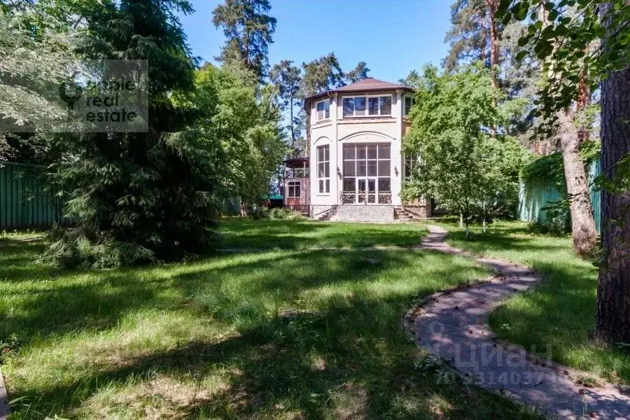 Дом в Московская область, Одинцовский городской округ, д. Барвиха, ... - Фото 2