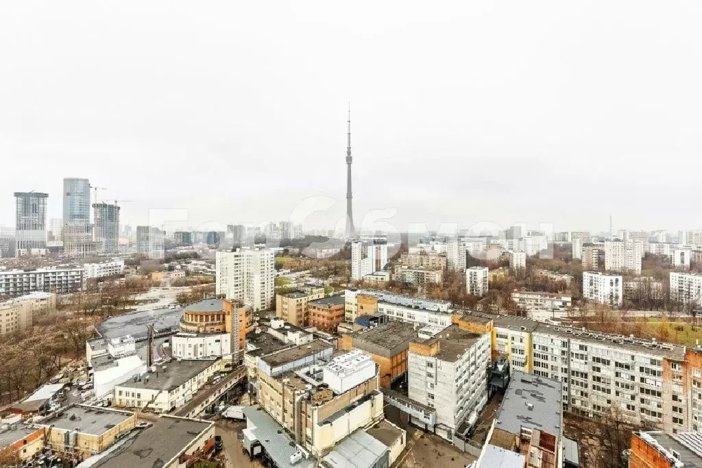 Продается 4-комнатная квартира - Фото 1