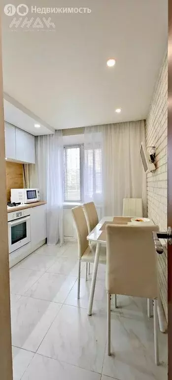 3-комнатная квартира: Нижний Новгород, Автомеханическая улица, 15А ... - Фото 2