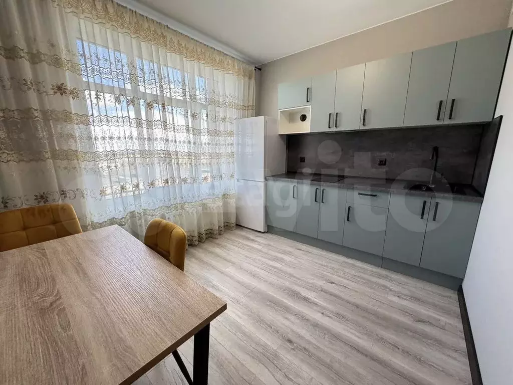 1-к. квартира, 40 м, 14/24 эт. - Фото 1