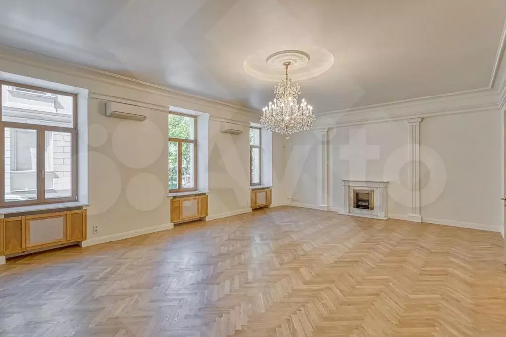 5-к. квартира, 219 м, 1/6 эт. - Фото 1