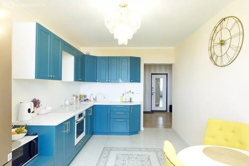 3-комнатная квартира: Ярославль, улица Гончарова, 28 (82 м) - Фото 1