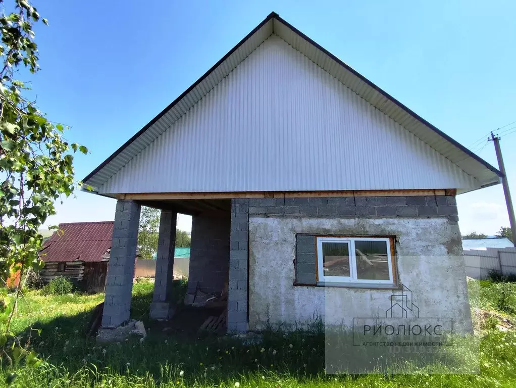 Дом в Башкортостан, Абзелиловский район, Аскаровский сельсовет, с. ... - Фото 2