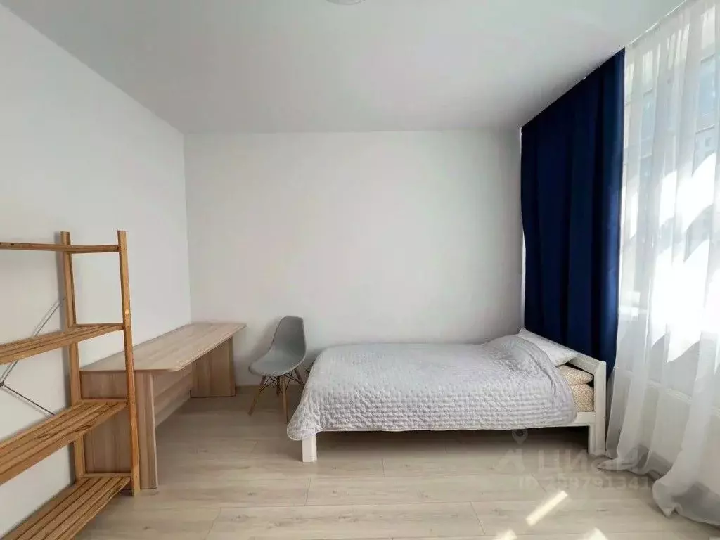 2-к кв. Тюменская область, Тюмень ул. Алматинская, 6 (65.0 м) - Фото 2