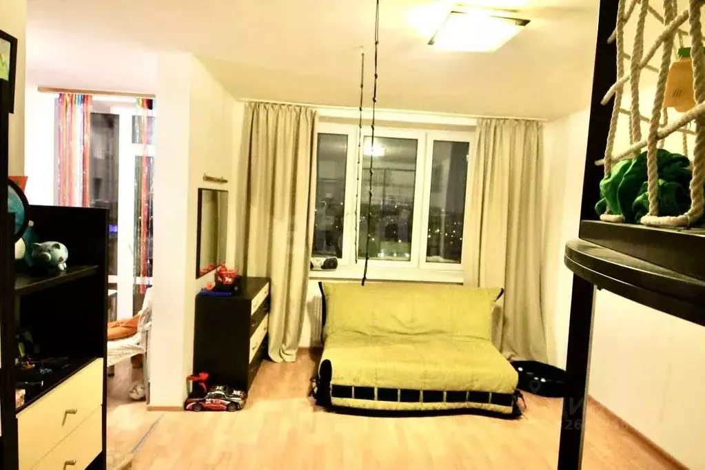 2-к кв. Свердловская область, Екатеринбург пер. Сосновый, 16 (60.5 м) - Фото 1