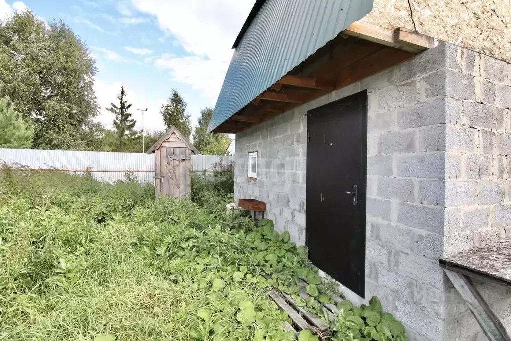 Дом в Тюменская область, Тюмень Плодовое СНТ, ул. Энтузиастов (30 м) - Фото 0