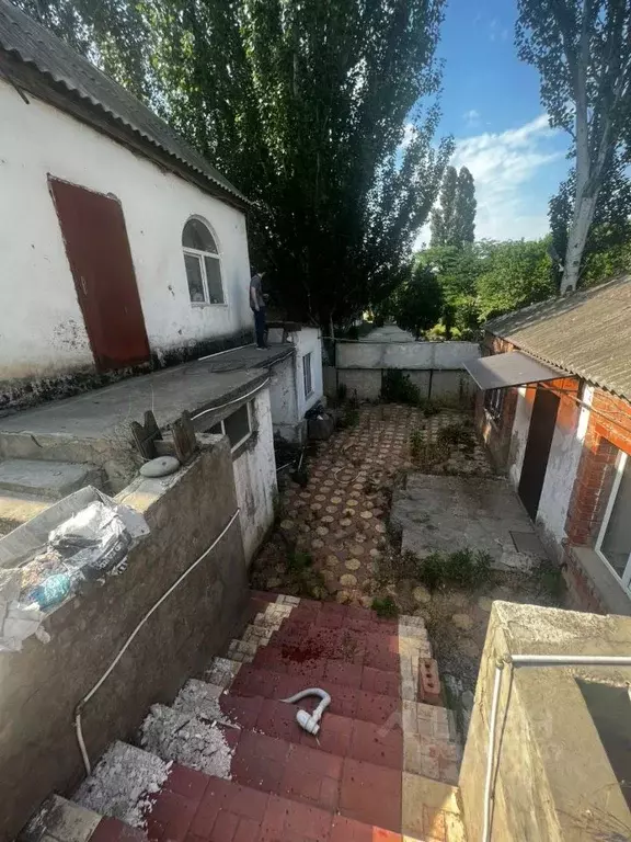 Дом в Дагестан, Махачкала ул. Ахульго (150 м) - Фото 1