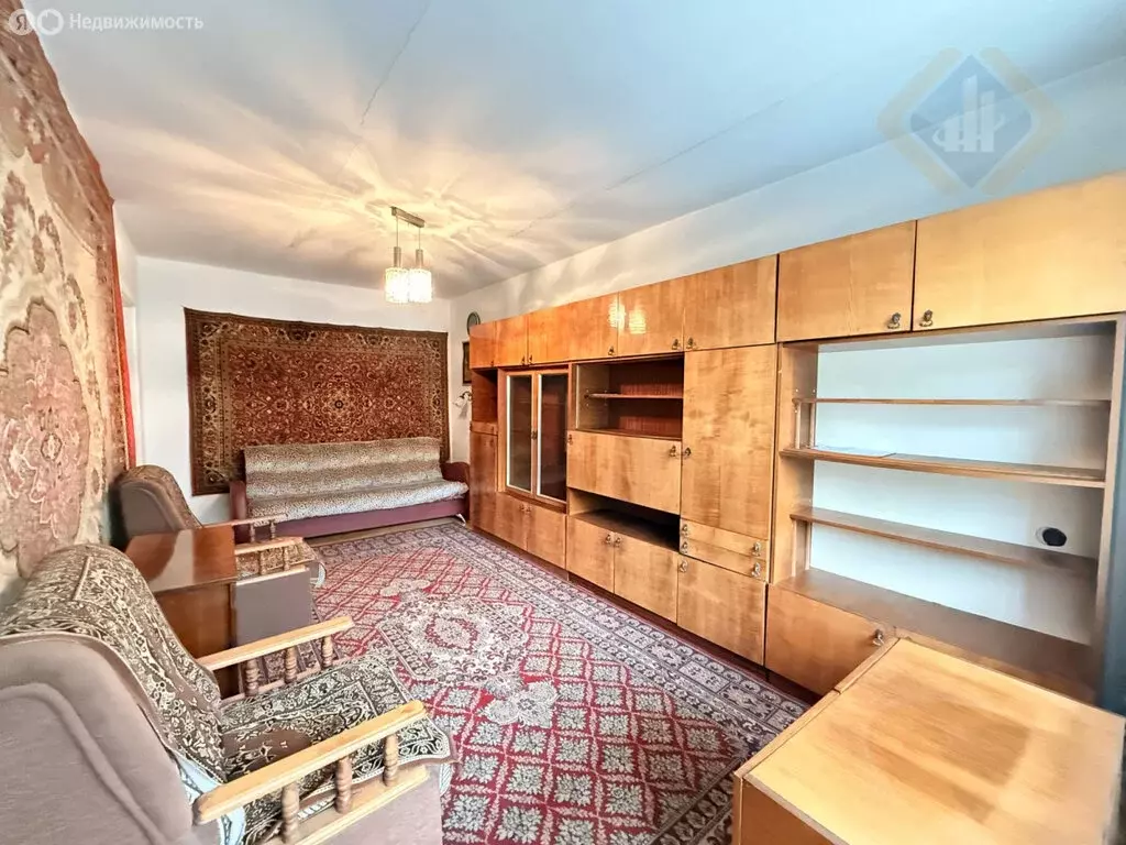 2-комнатная квартира: Находка, Молодёжная улица, 10 (41.8 м) - Фото 1