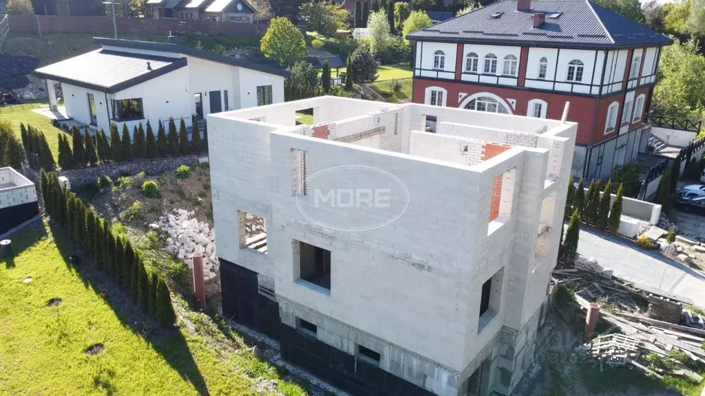 Дом в Калининградская область, Гурьевский муниципальный округ, пос. ... - Фото 2