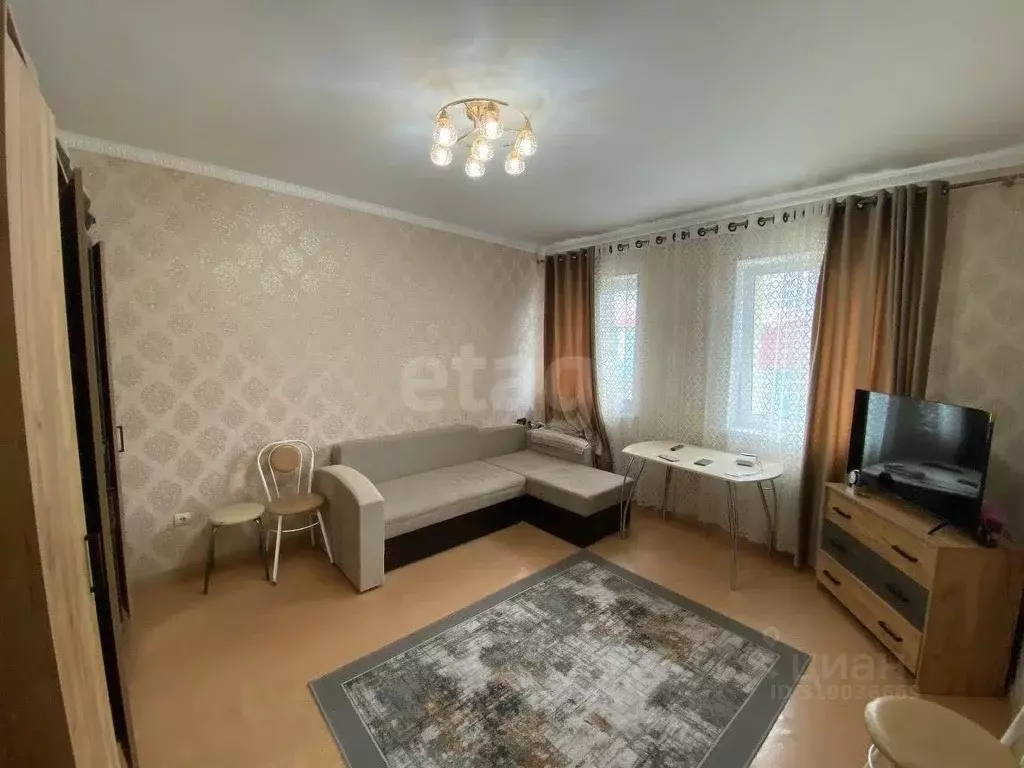 2-к кв. Ханты-Мансийский АО, Ханты-Мансийск Уральская ул., 5 (33.9 м) - Фото 0