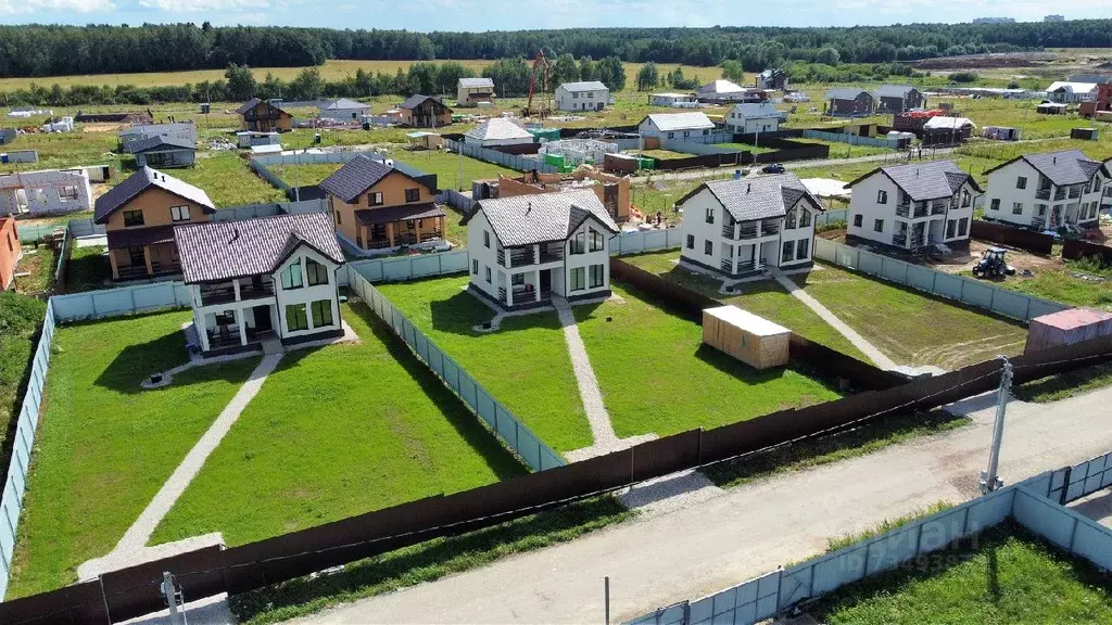 Участок в Московская область, Мытищи городской округ, с. Марфино ул. ... - Фото 0