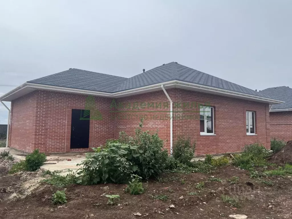 Дом в Саратовская область, Энгельсский район, Красноярское ... - Фото 2