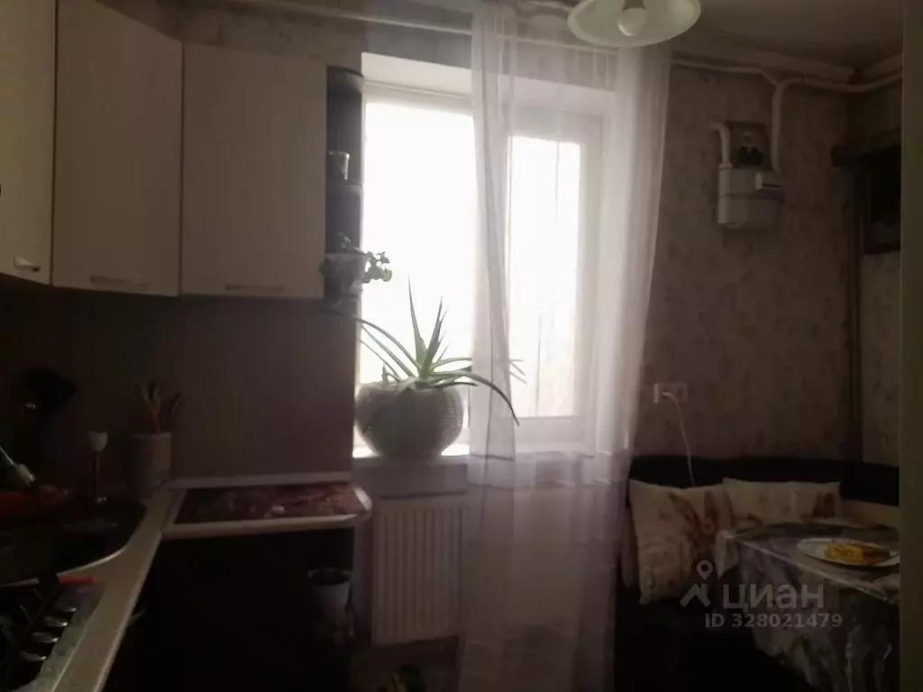 4-к кв. Мурманская область, Кола Красноармейская ул., 7 (62.3 м) - Фото 2