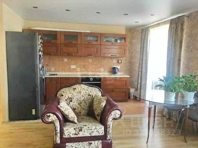 2-к кв. Приморский край, Владивосток Партизанский просп., 58 (80.0 м) - Фото 2