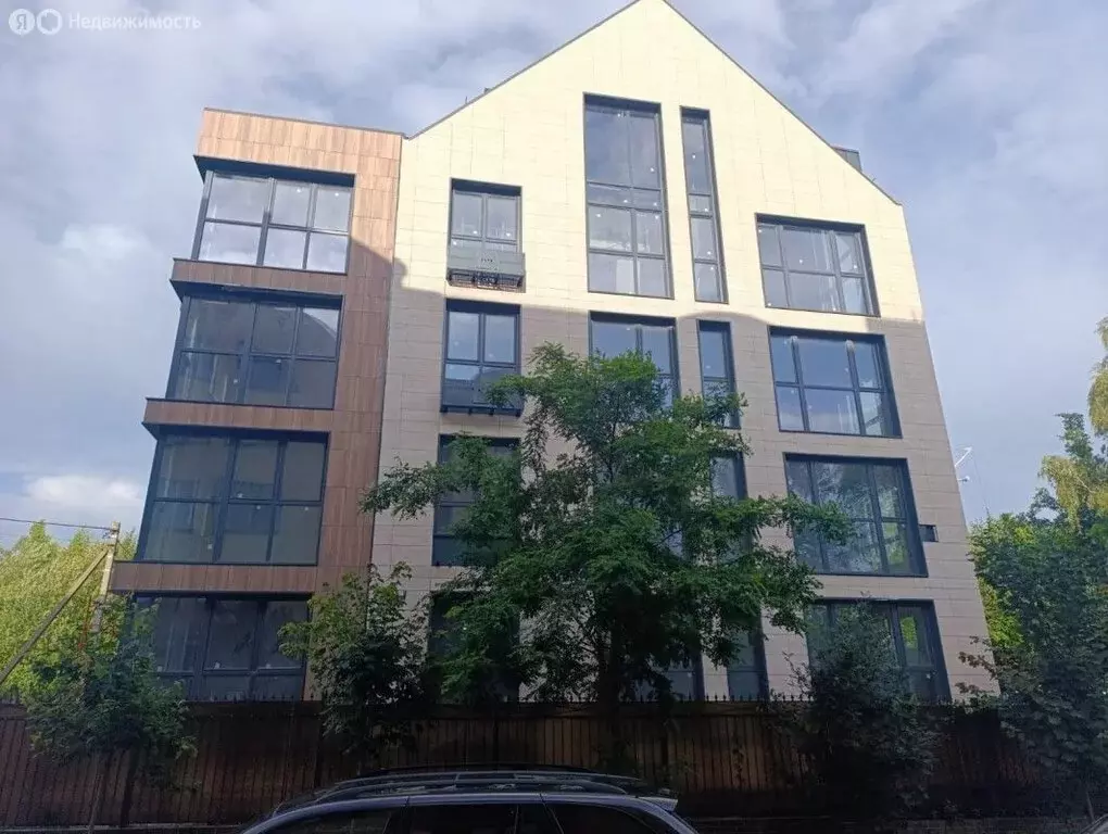 1-комнатная квартира: посёлок городского типа Янтарный, Юбилейный ... - Фото 1