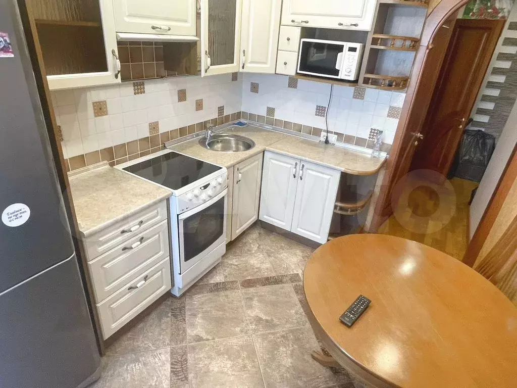 2-к. квартира, 48 м, 3/10 эт. - Фото 0