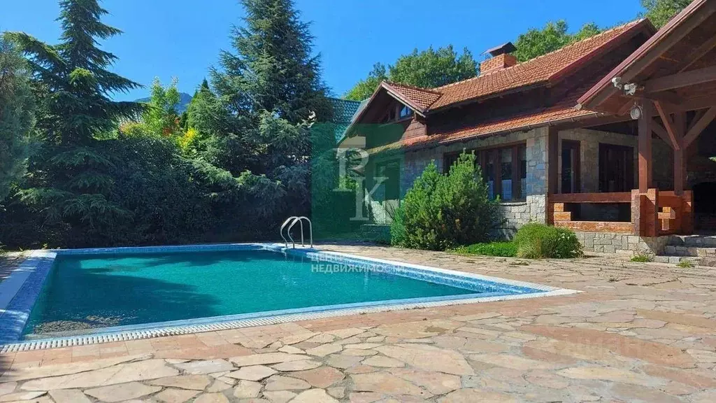 Дом в Севастополь с. Орлиное, ул. Владимира Высоцкого, 11А (370 м) - Фото 0