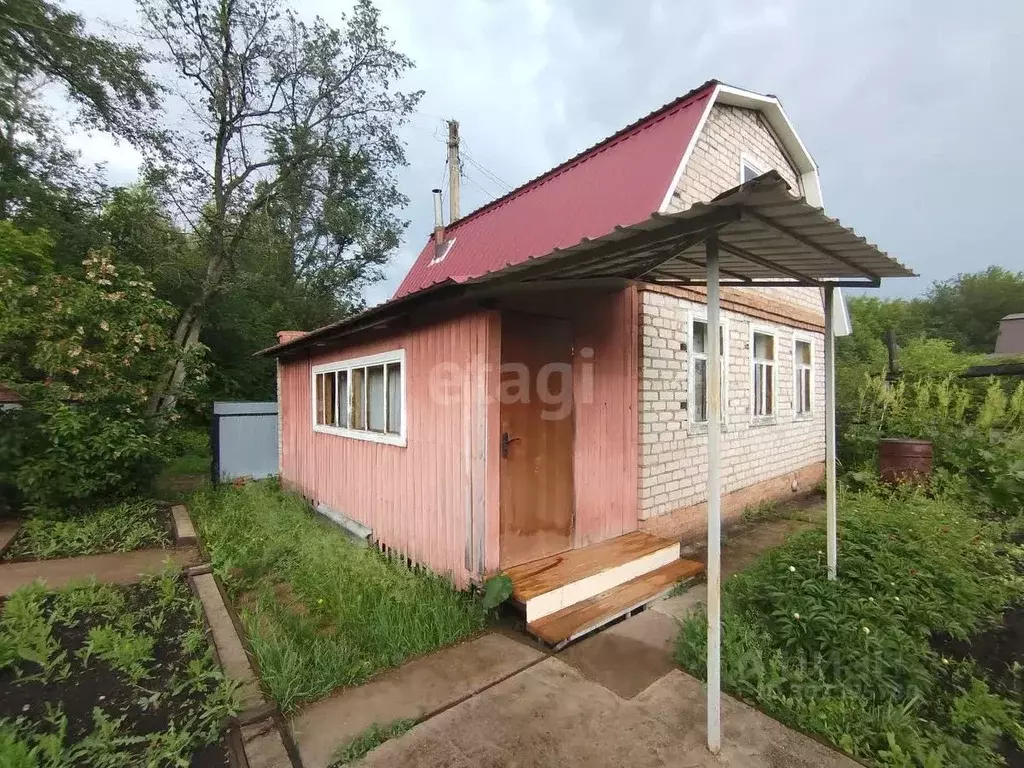 Дом в Башкортостан, Стерлитамакский район, Наумовский сельсовет, Заря ... - Фото 1