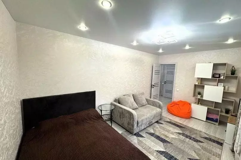 2-к кв. Нижегородская область, Нижний Новгород просп. Гагарина, 4 ... - Фото 2