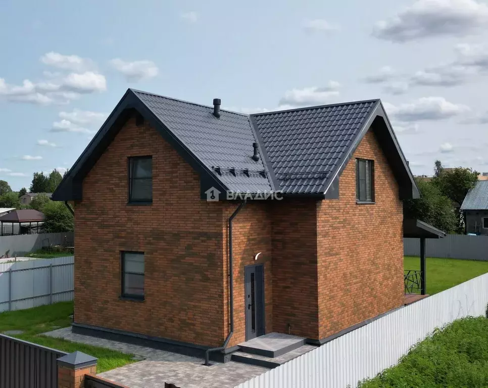 Дом в Калужская область, с. Совхоз Боровский ул. Мира, 2А (146 м) - Фото 1