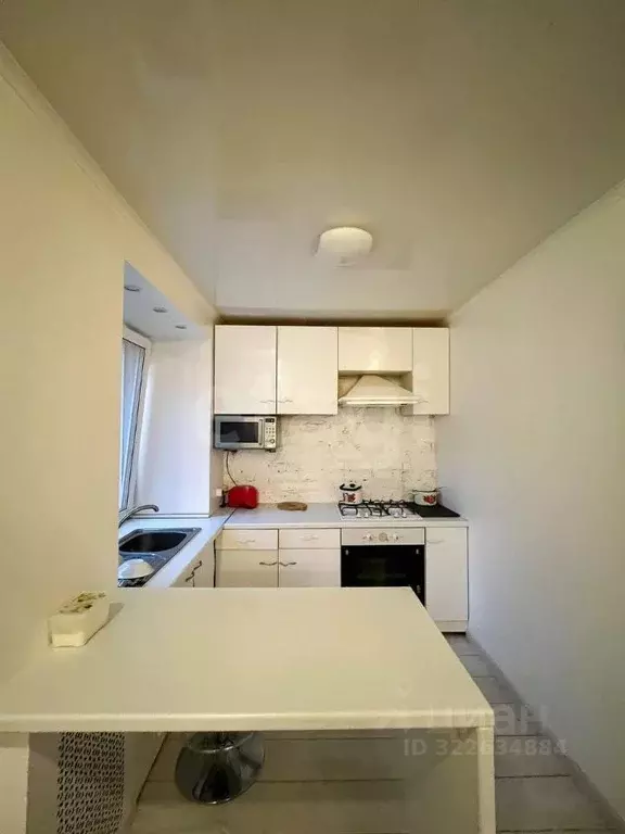 2-к кв. Удмуртия, Ижевск ул. Имени Репина, 19 (49.0 м) - Фото 1