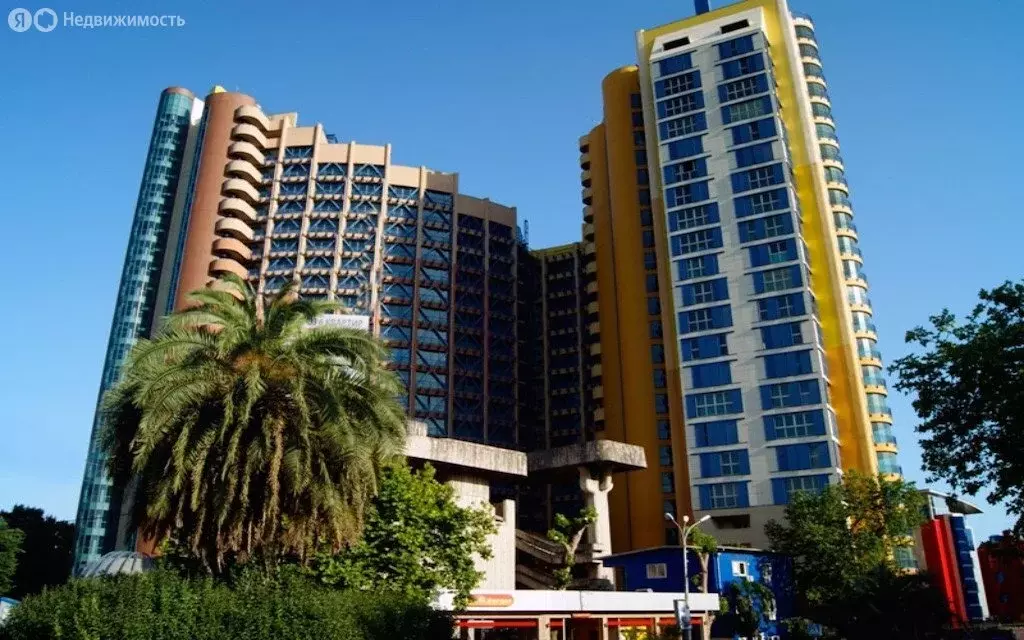 2-комнатная квартира: Сочи, микрорайон Светлана, проспект Пушкина, 6 ... - Фото 2