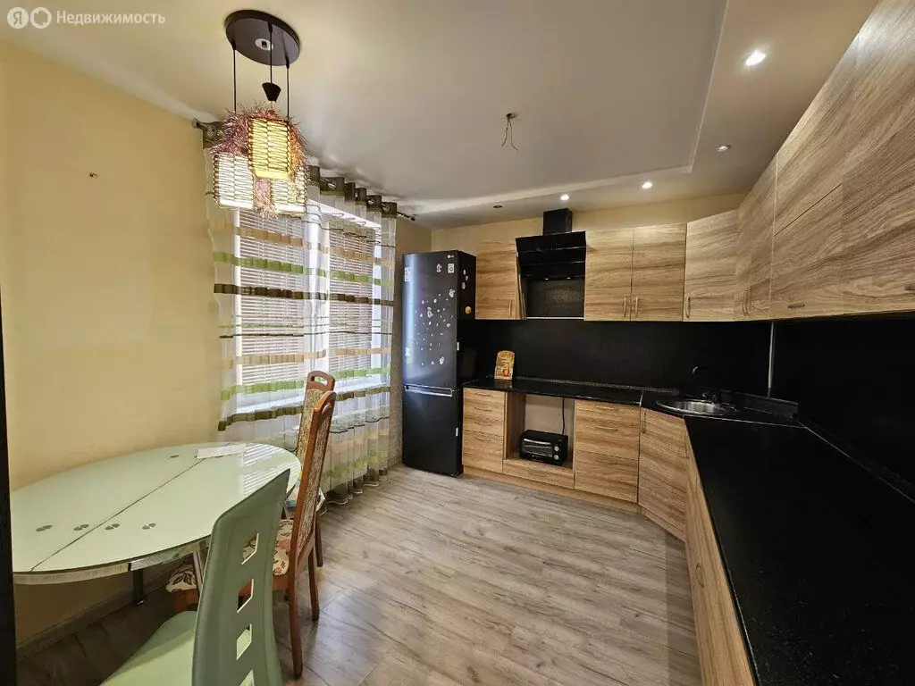 3-комнатная квартира: Балабаново, Боровская улица, 63 (79.8 м) - Фото 1