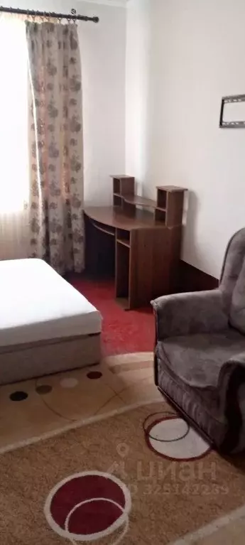 Дом в Крым, Симферополь ул. Родниковая (100 м) - Фото 1