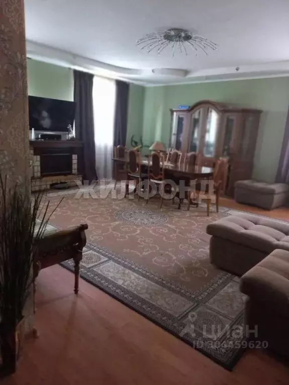 Коттедж в Хакасия, Абакан Первомайская пл. (200 м) - Фото 1