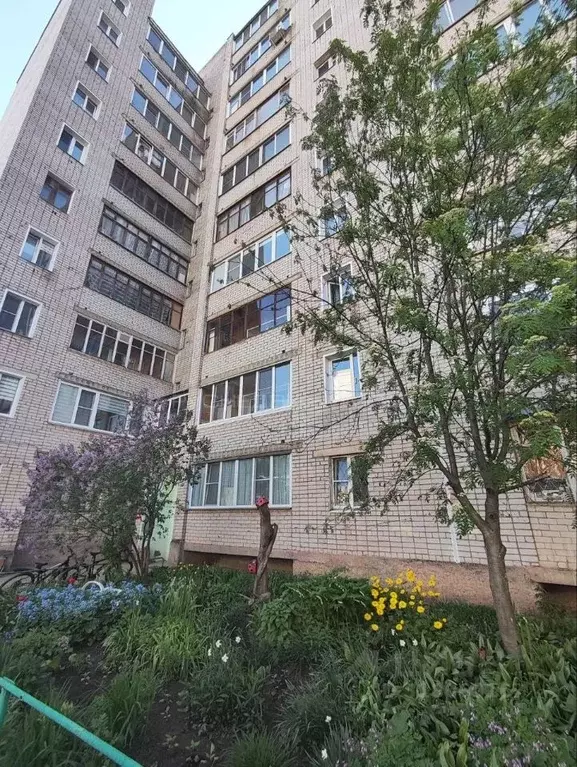 2-к кв. Кировская область, Киров Ульяновская ул., 14/2 (50.2 м) - Фото 0